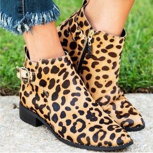 Steven by Steve Madden Chavi Calfhair Leopard Animal Print Ankle Boots 7.5